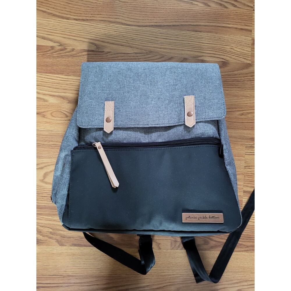 Petunia Pickle Bottom Boxy Backpack Diaper Bag *BROKEN STRAP*